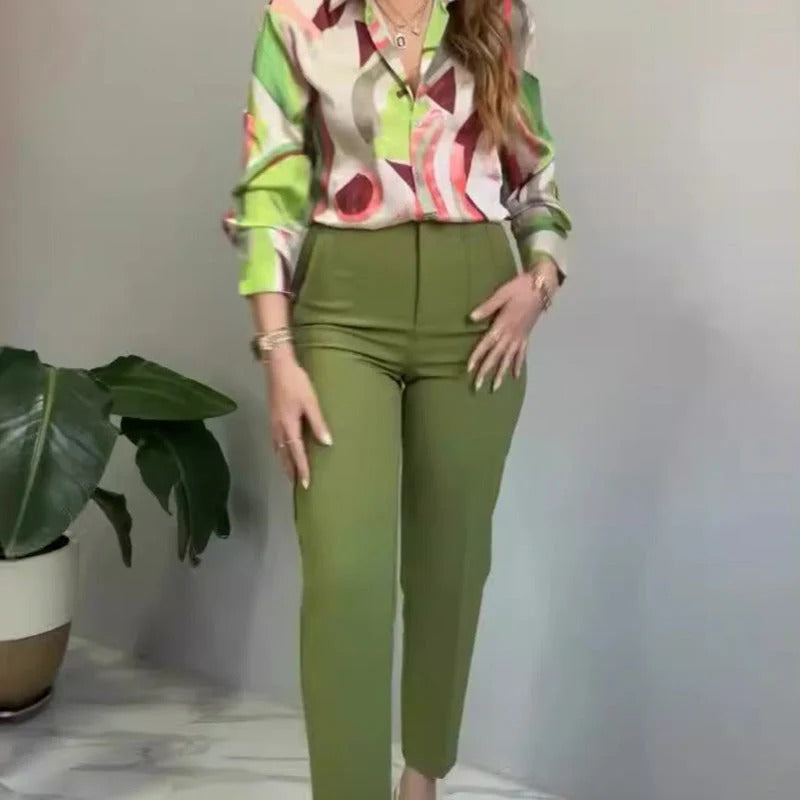 Printed Two-Piece Outfit – Shirt & Pants